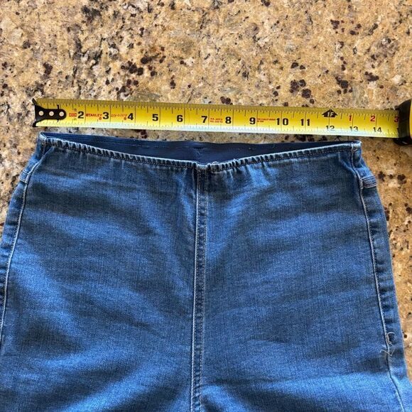 Penny Pull On Flare Jeans Denim Bohemian Boho Bell Bottoms stretch size medium - Picture 3 of 9